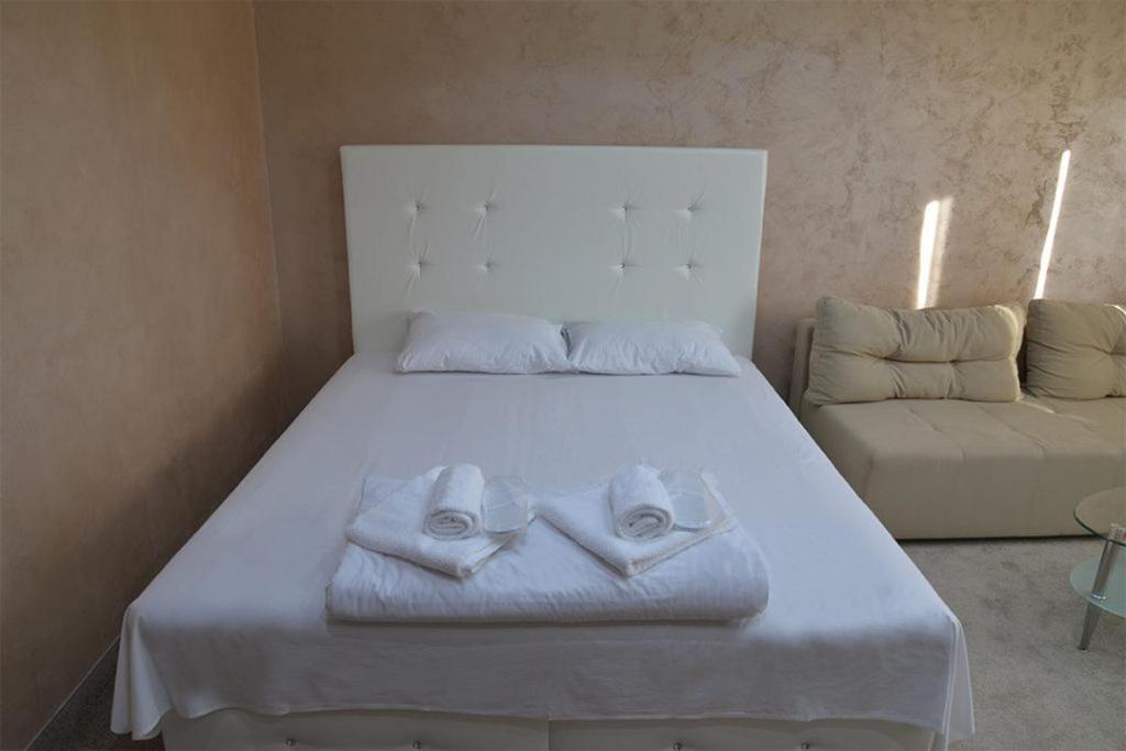 Villa Lunar Lux Krusevac Luaran gambar